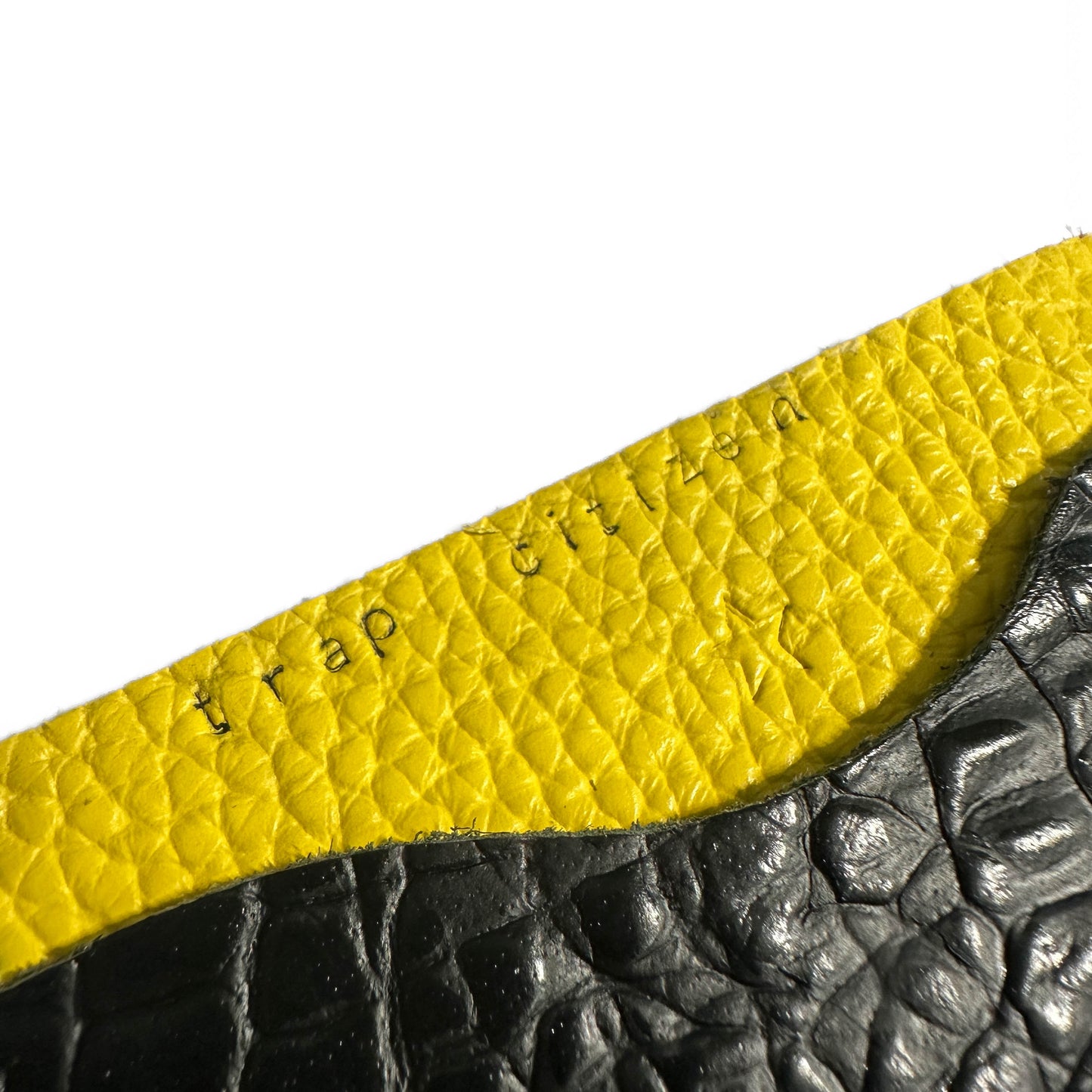 CLASSIC CARD HOLDER: Hazard Leather & Obsidian Crocodile